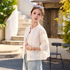小香风复古刺绣洋气短外套女2025春夏新款独特超好看轻薄防晒上衣，女装短外套，韩宇舍