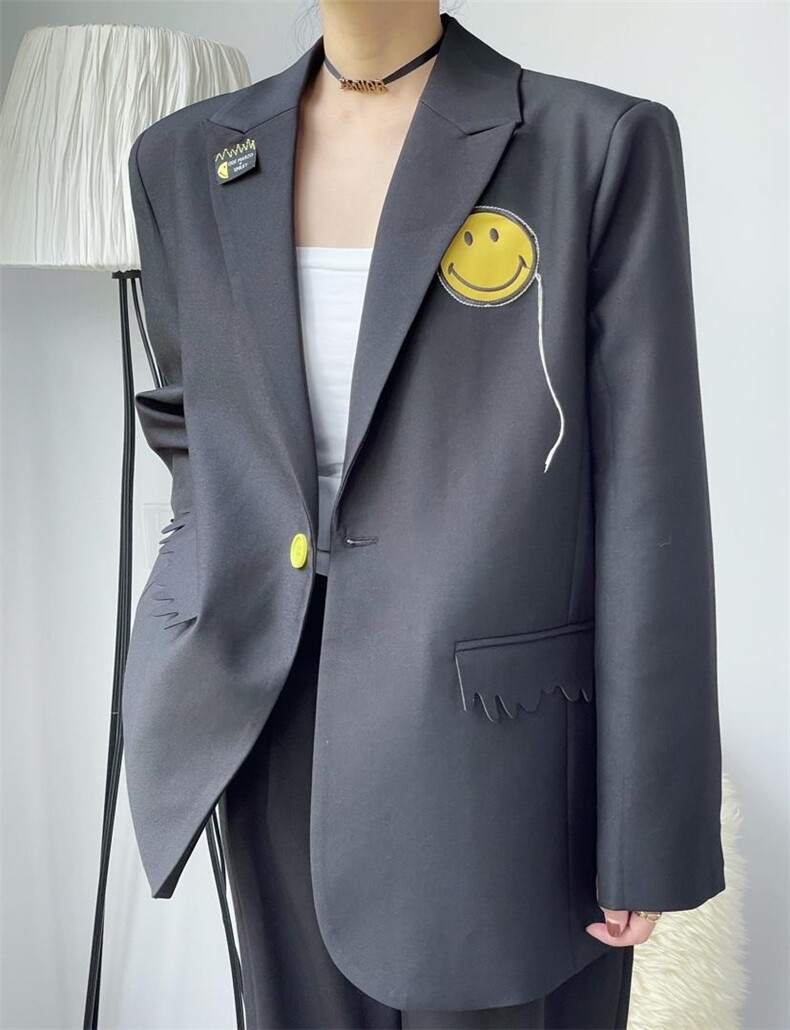 2021秋季新款西装外套，女装西装，兜火