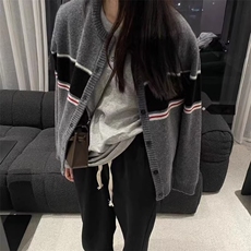 时尚大气简约潮流百搭都市柔软气质这种开衫女，女装羊毛衫，伟泽羊绒