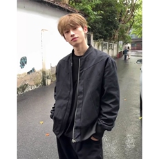 ins质量红内短宽版型夹克日系慵懒流行新款潮流简约文艺时尚，男装夹克，星座601-1