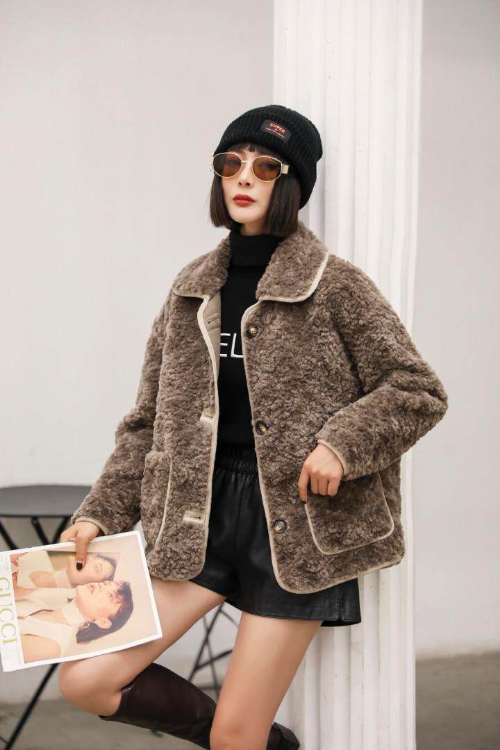 皮毛一体冬季新款羊羔毛外套，其它，茗格拉
