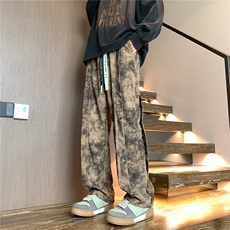 卡其色