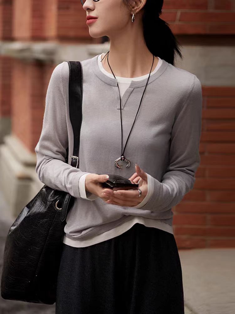 秋冬新款羊毛衫女针织打底衫假两件拼色毛衣长袖显瘦百搭外搭上衣图片