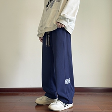 藏青色
