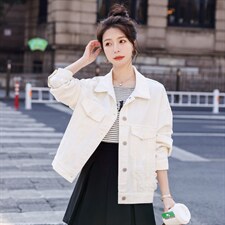 牛仔外套女绿色短款修身洋气外搭2024春装新款小个子刺绣文艺夹克,女装短外套,梦懿尔