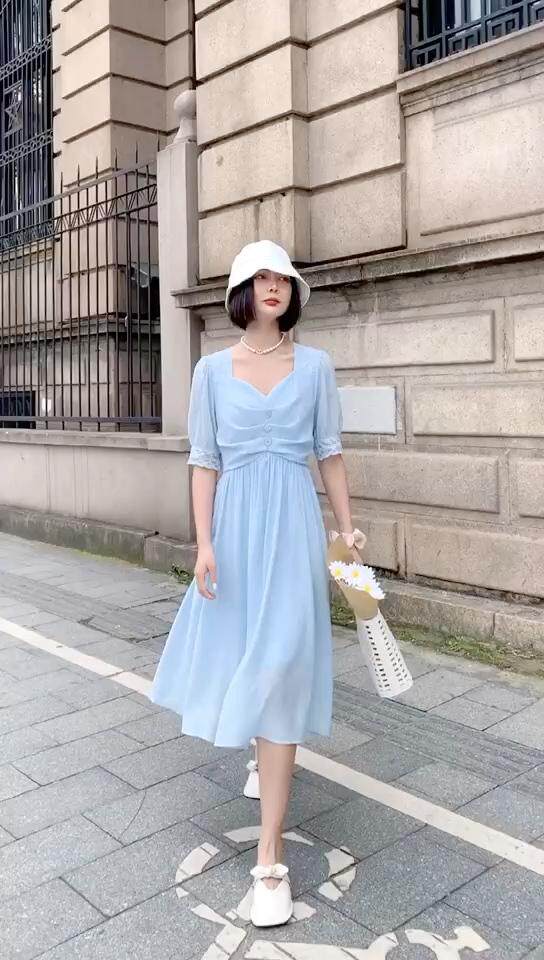 【现货】夏季新款纯色镂空绣花带珍珠包包连衣裙，女装连衣裙，东洋天堂之花