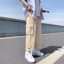 卡其色