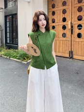 原创设计2026年夏季宽松型透气不对称设计两件套，女装套装/套裙，秀美人生