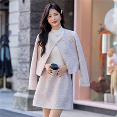 现货！！！小香风短裙套装女2025新款气质富家千金套装裙，女装套装/套裙，众宇琦