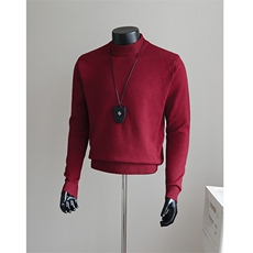 酒红色