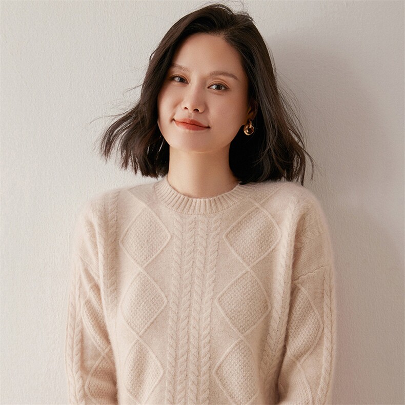 2025年秋季新款七针圆领大菱形花纹针织上衣时尚休闲通勤百搭,女装羊绒衫,米琪莲羊绒