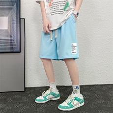 浅蓝色