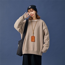 浅棕色
