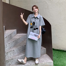 气质卡通小斑马设计polo连衣裙夏季2025复古减龄淡人宽松显瘦长裙，女装连衣裙，2D041