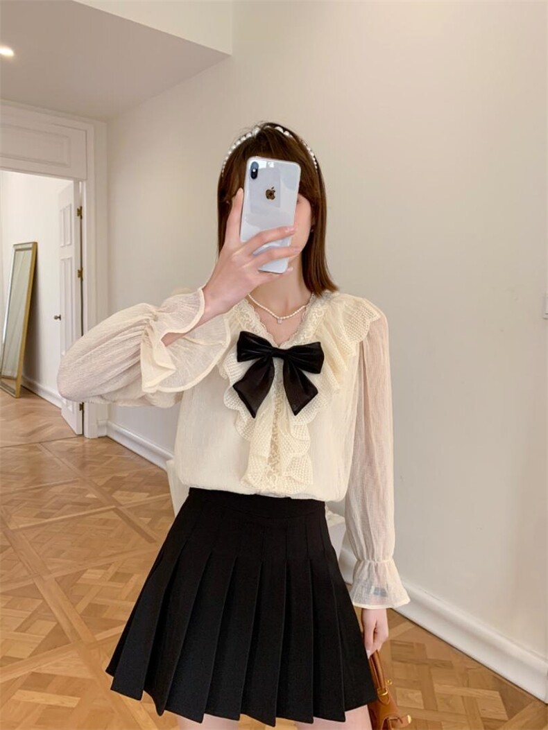 伊 越 HZYY21135873