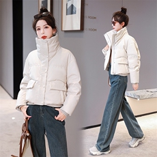 2024年冬季新款现货免洗柔软皮加厚立领面包服韩版小个子羽绒服，女装羽绒服，卡杰菲