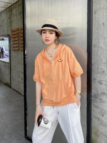 【现货】夏季新款针织防晒纯棉拼接连帽抽绳款笑脸刺绣印花短袖卫，女装，微迪菲