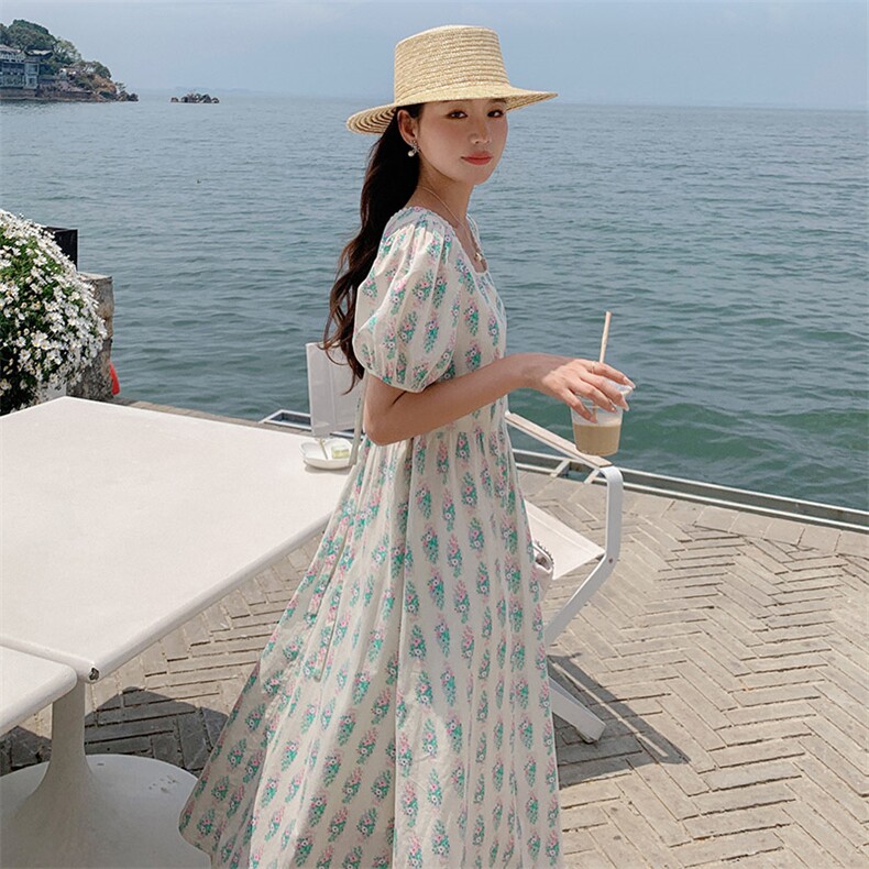 法式复古气质方领碎花连衣裙女2025夏季新款韩版收腰显瘦茶歇长裙,女装连衣裙,韩蜜菓