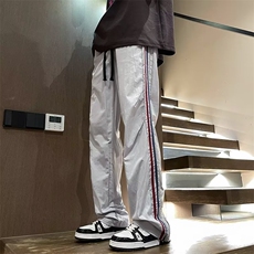 灰色