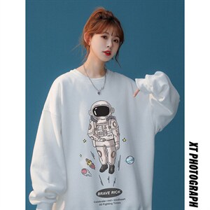 ！春季小众衣服2024年新款太空宇航员宽松卫衣W159P30控48
