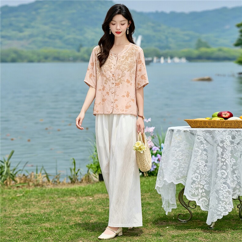 2026年夏季新中式印花刺绣两件套套裤,女装套装/套裙,依路服饰