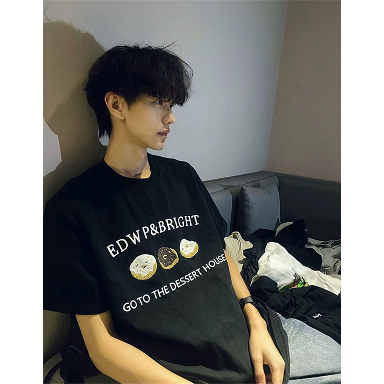抖音得物210克现货宽松纯棉美式潮牌印花落肩袖纯棉T恤AT211113,男装T恤,电商A443