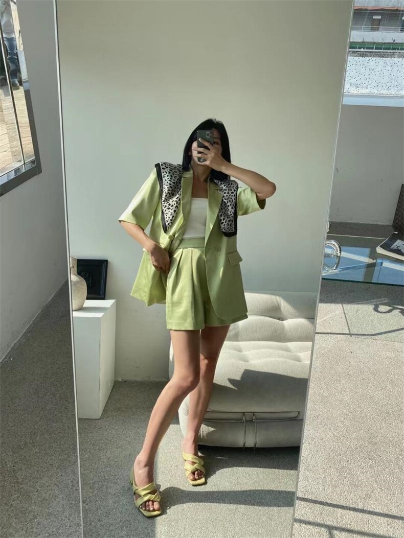 醋酸～gao级范丝巾西服套装，女装职业装，GN