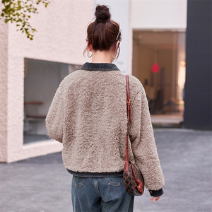 牛仔拼接粉色羊羔毛外套女冬季2025新款小个子独特超好看显瘦棉服图片