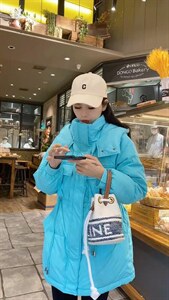 羽绒服图片