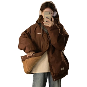 A236-P120 羊羔绒冬季外套男女双面穿棉服休闲连帽保暖夹克图片