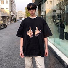 黑色