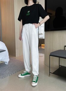 直筒裤图片