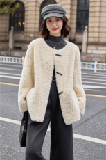 2025新款皮草2C256-656-P255-K355休闲时尚皮毛一体外套，女装皮草，2C256