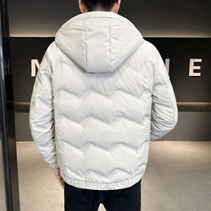 冬季新款羽绒服男士白鸭绒保暖上衣服宽松连帽帅气羽绒衣外套男装图片