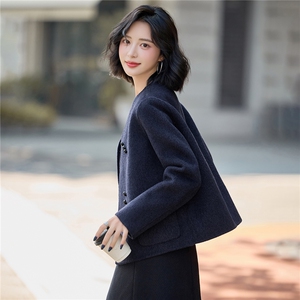 绵羊毛2025秋冬季新款时尚气质V领双面呢绵羊毛外套女图片