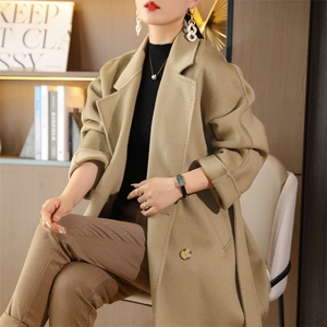 时尚百搭女士羊毛大衣 秋冬保暖显瘦纯色简约外套图片