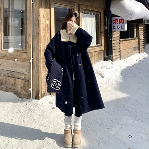 复古拼接羊羔毛派克服女2025冬季新款时尚中长款加厚保暖通勤外套图片