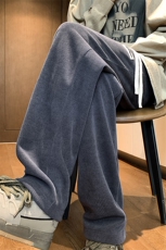 QD3104-TP35控价48秋季灯芯绒简约定标直筒裤学生宽松休闲长裤男，男装休闲裤，电商A102-1