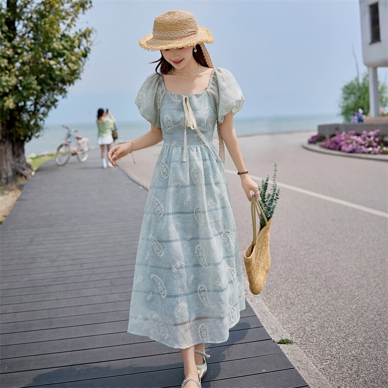 57157欧货25夏季新款欧货减龄时尚百搭显瘦方领泡泡袖连衣裙女潮,女装连衣裙,难舍钰依