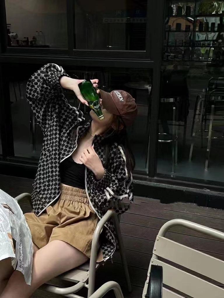 2022新款欧货洋气立领拼织带外套,女装其它,L·H·X