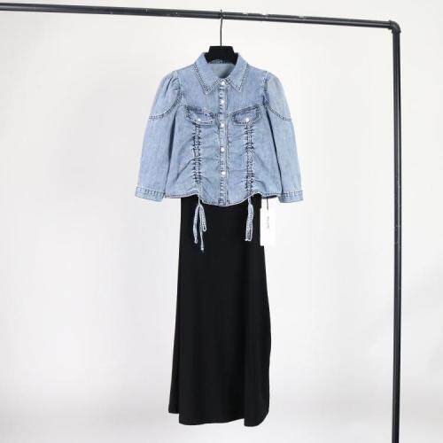 （现货）牛仔两件套，女装，伊娜蕾尔