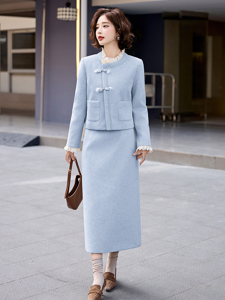小香风羽绒服套装女冬装2024新款高端羊毛呢短外套开叉长裙两件套,女装套装/套裙,衣之秀
