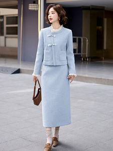 小香风羽绒服套装女冬装2024新款高端羊毛呢短外套开叉长裙两件套图片