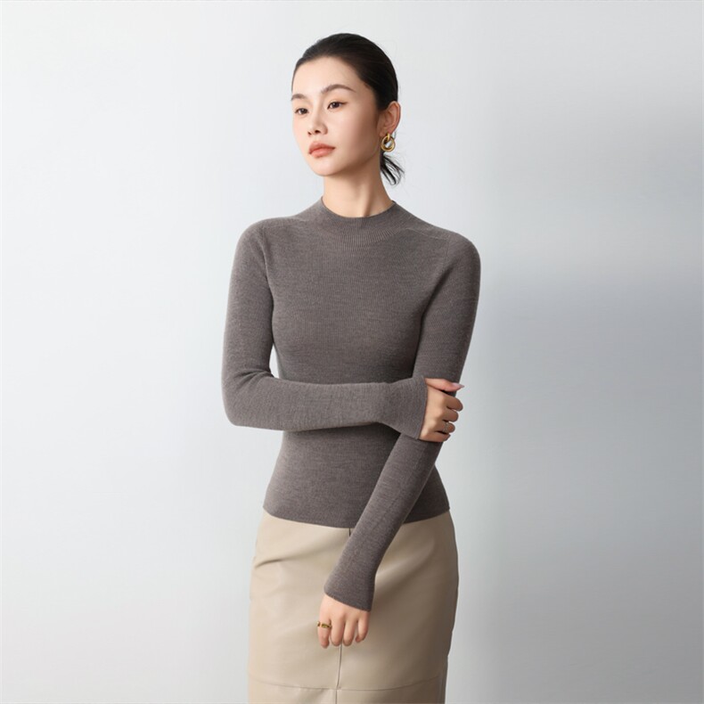 一线成衣秋季新款简约纯色百搭时尚半高领打底衫,女装羊毛衫,清联羊绒