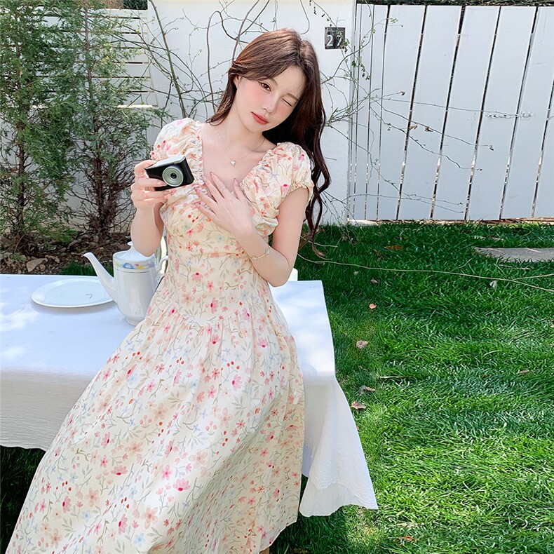 碎花夏季长裙褶皱江南美人连衣裙甜美初恋夏装气质显瘦时尚法式,女装连衣裙,2C212