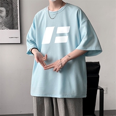 浅蓝色