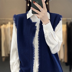 藏蓝色