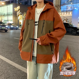 AJ129-P98 冬季加绒加厚连帽冲锋衣防风防水插色拼接棉衣外套图片