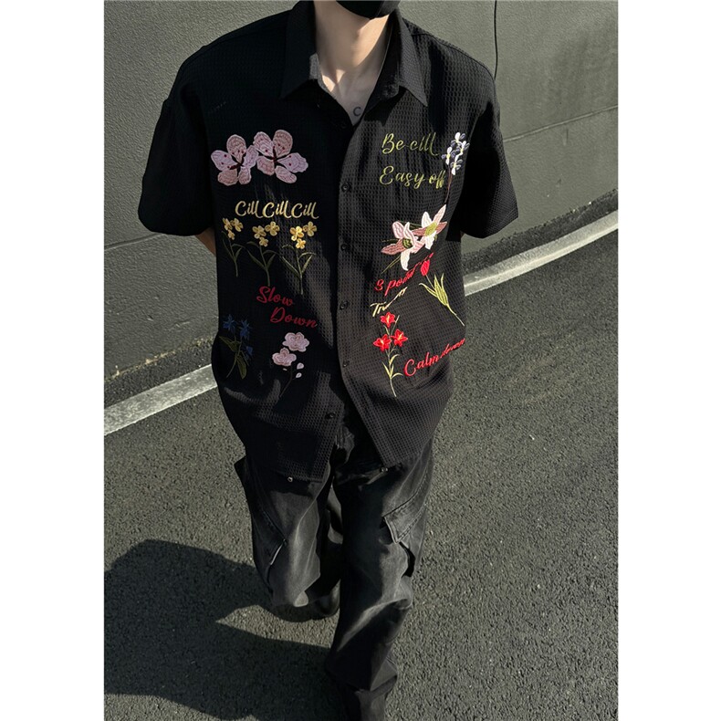 主推美式复古华夫格彩色花卉刺绣短袖衬衫情侣上衣男H939P68，男装T恤，电商A341