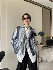 友情岁月西装，女装西装，Queena PHoebe